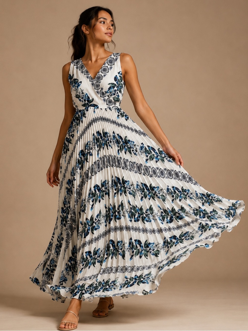 White House Black Market Floral Medallion Maxi Dress Size 2 Sleeveless